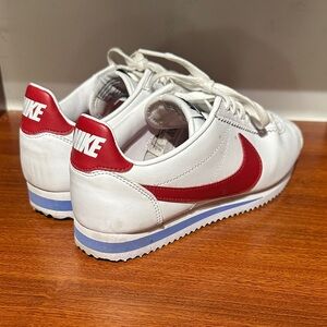 Nike Women's Cortez Leather Sneaker
